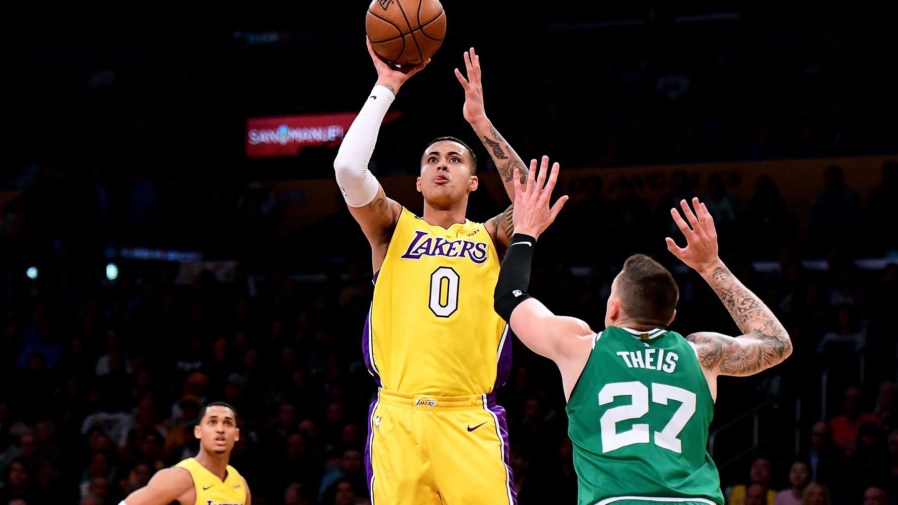 九游-Karsa新星爆冷表现惊艳，湖人未来可期！的简单介绍